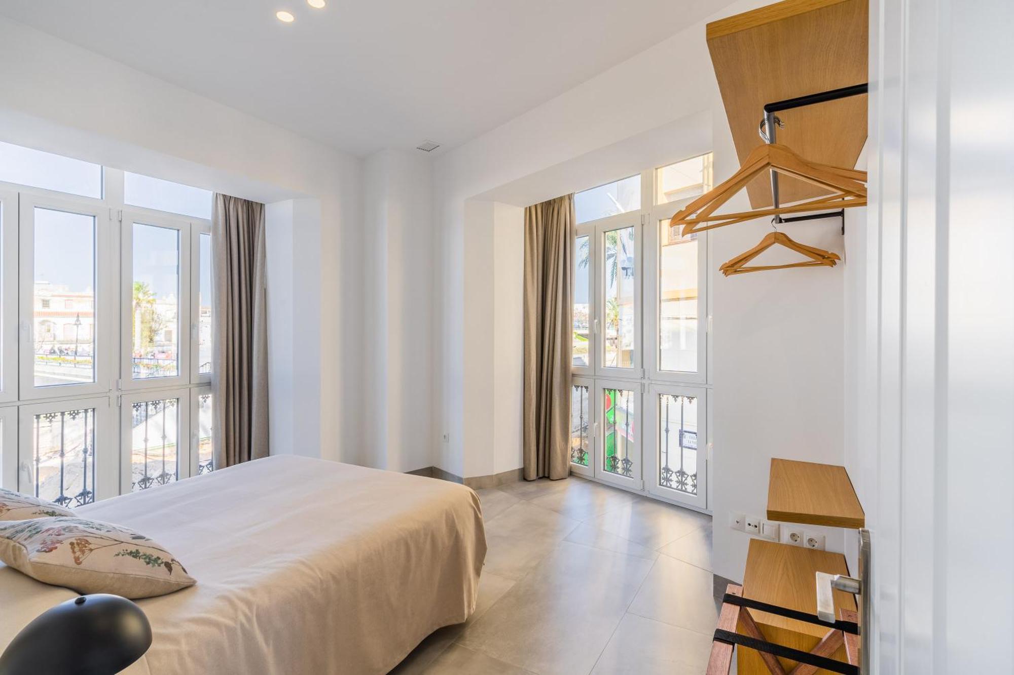 شيكلانا دي لا فرونتيرا Casa De La Vega Suites المظهر الخارجي الصورة